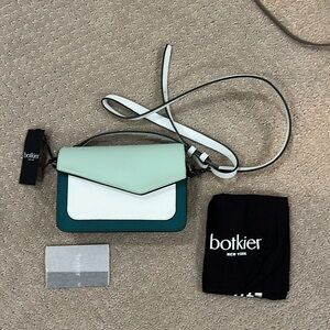 New BOTKIER Cobble Hill Leather Color-Block Cross-Body bag Adjustable Strap